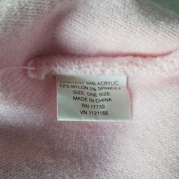 Pink beanie womens winter hat, Target, FINAL PRICE! - Picture 4 of 6